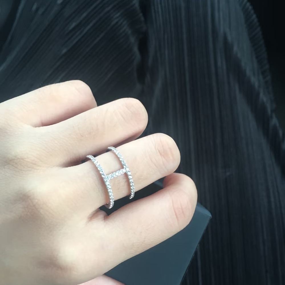 Apm Monaco DOUBLE LINE RING - Picture 5 of 7